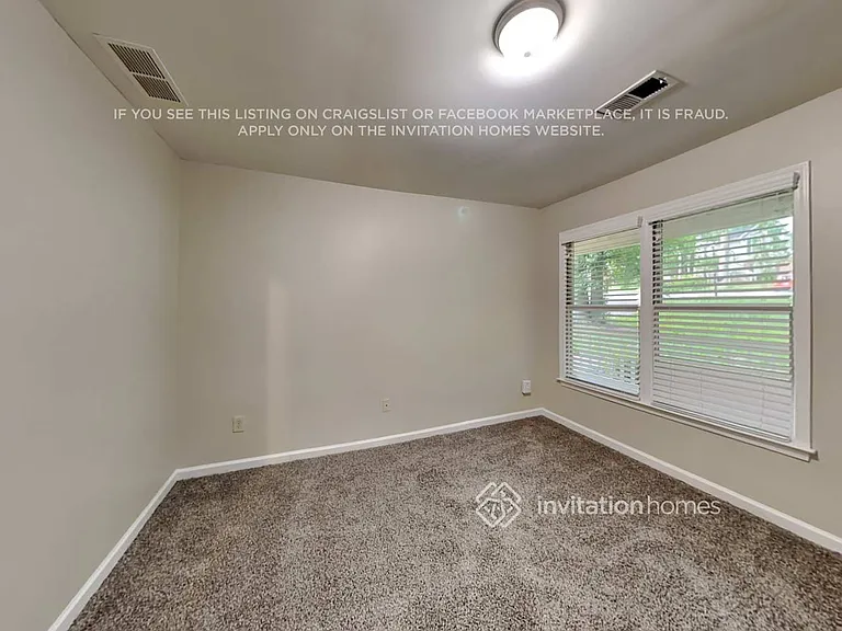 2123 Amherst Trl SE — Photo 15