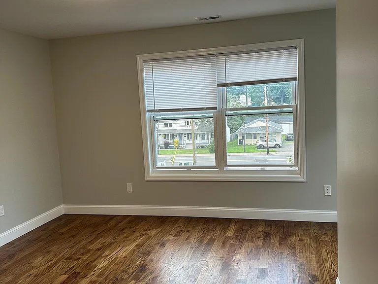 530 Naugatuck Ave #A — Photo 3