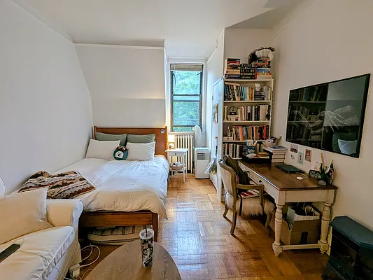 Rented by Guidance Realty Corp. | media 4