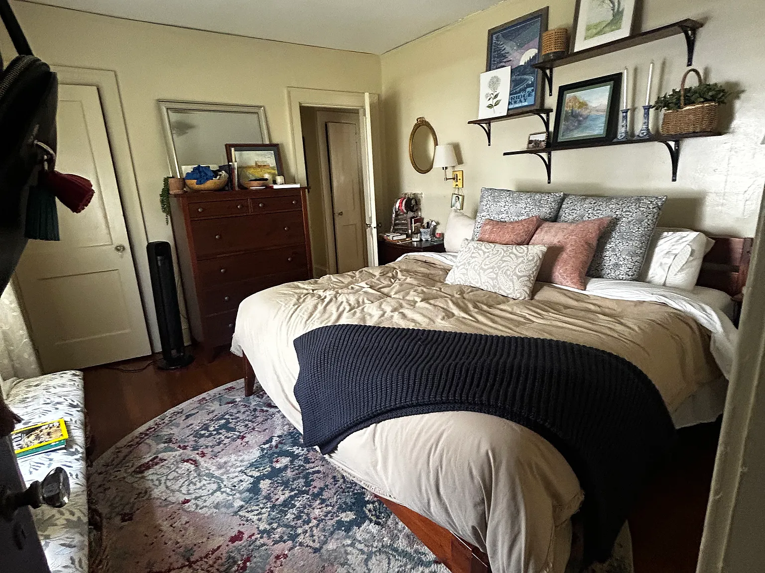 2 bed, 1400 sqft, $2,400 — Photo 2