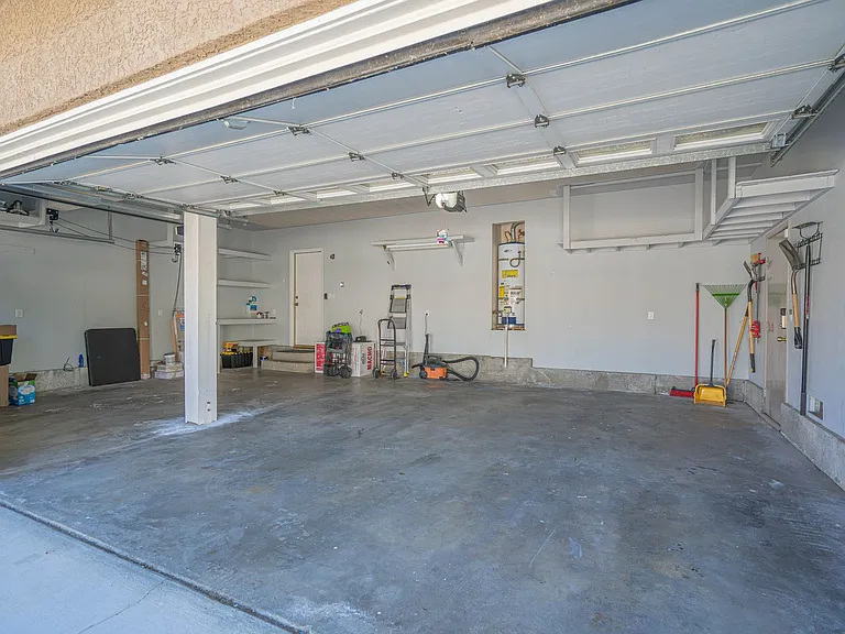 29364 Canyon Rim Pl — Photo 36