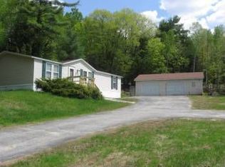 210 Mountain Rd, Raymond, ME 04071