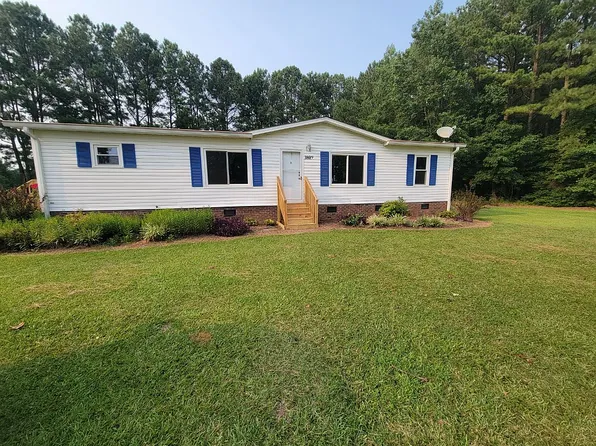 3809 Nick At Nite Ln, Spring Hope, NC 27882