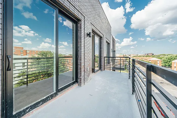 Rented by Nooklyn NYC LLC | media 28