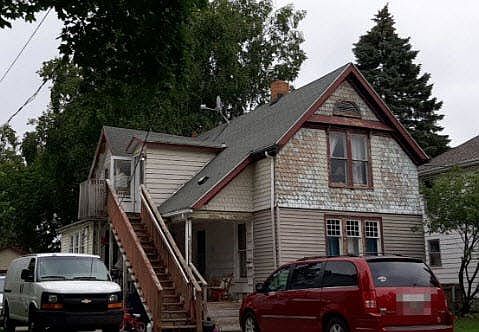 3rd image of 204 S Warner St