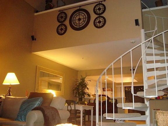 View toward dining area and kitchen