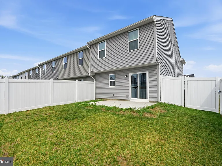 64 Dripping Spring Dr — Photo 18