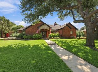 1821 Quail Run Dr, Corinth, TX 76208