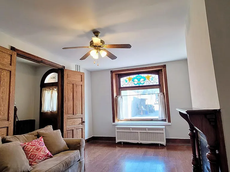 3834 Manayunk Ave — Photo 3