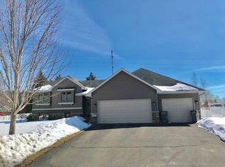 17271 Rosalla Dr, Eden Prairie, MN 55346