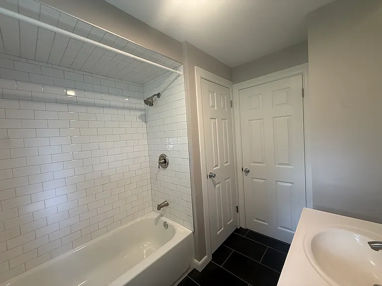 62 Rose St — Photo 8