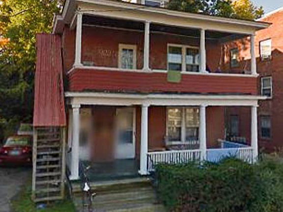 2nd image of 203-205 King St #3B-1Ba-2400Sqft