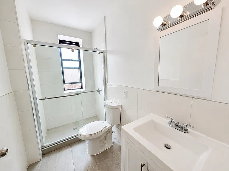 2647 Broadway #7NW — Photo 7