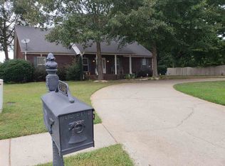 27745 Juanita Dr, Athens, AL 35613