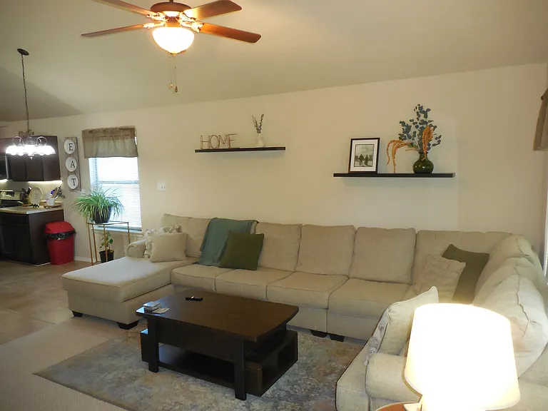 12572 Paseo Lindo Dr — Photo 16