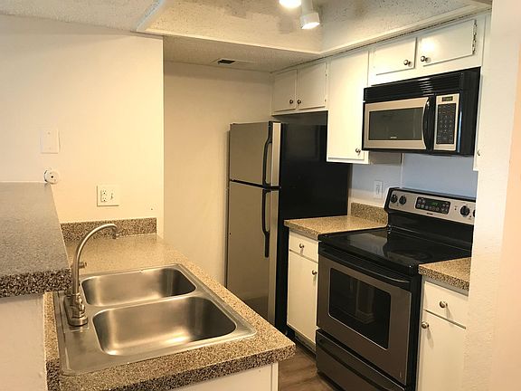 2nd image of 2319 Fair Oaks Dr APT 2090