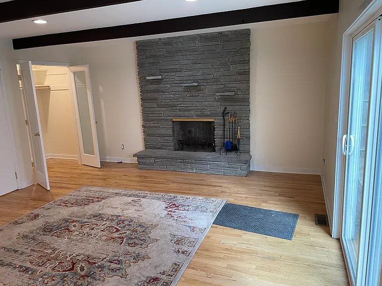 13 Richards Dr — Photo 5