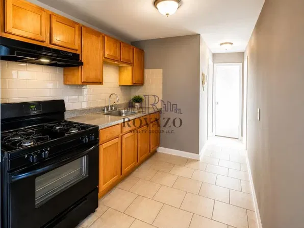 104 Montclair Ave, Newark, NJ
