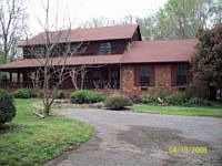 2nd image of 2604 Laverne Rd