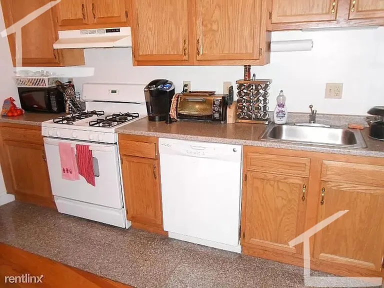 29 Cummings Rd #A1 — Photo 5