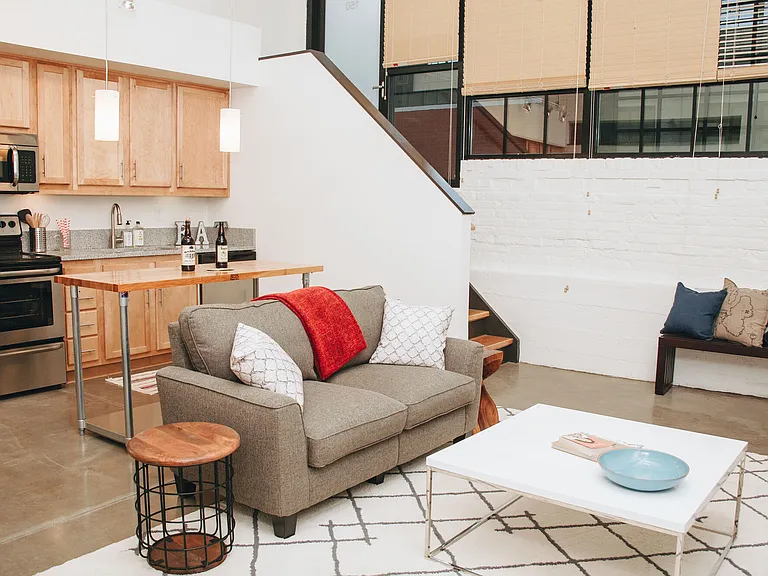 City View Lofts — Photo 8