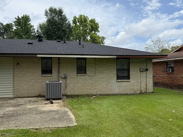2322 Brock Pl S — Photo 20