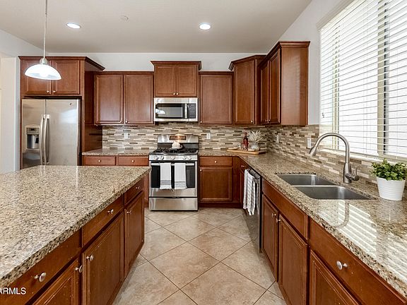 5th image of 9141 W COOLBROOK Avenue