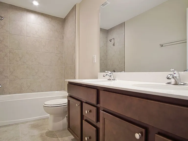 1419 Eucalyptus Way — Photo 35