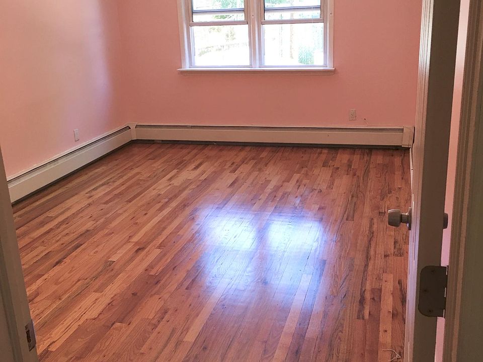 1st image of 61-15 218th St #1