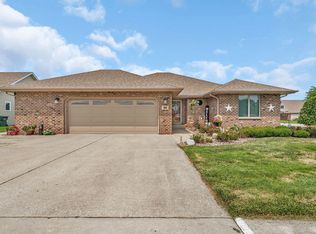 80 E Spring Rd, Coal City, IL 60416