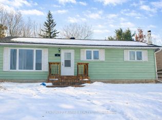 9 James St, Petawawa, ON K8H 3B4