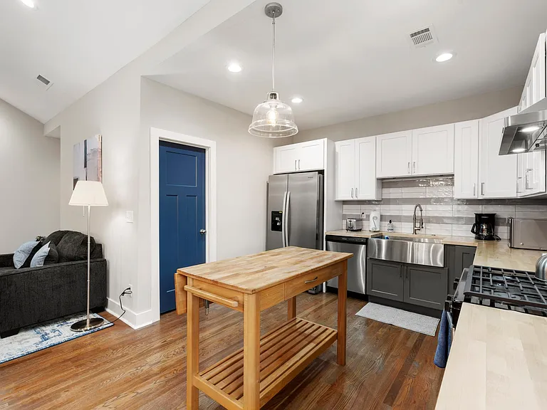 1690 Donald Lee Hollowell Pkwy NW — Photo 33