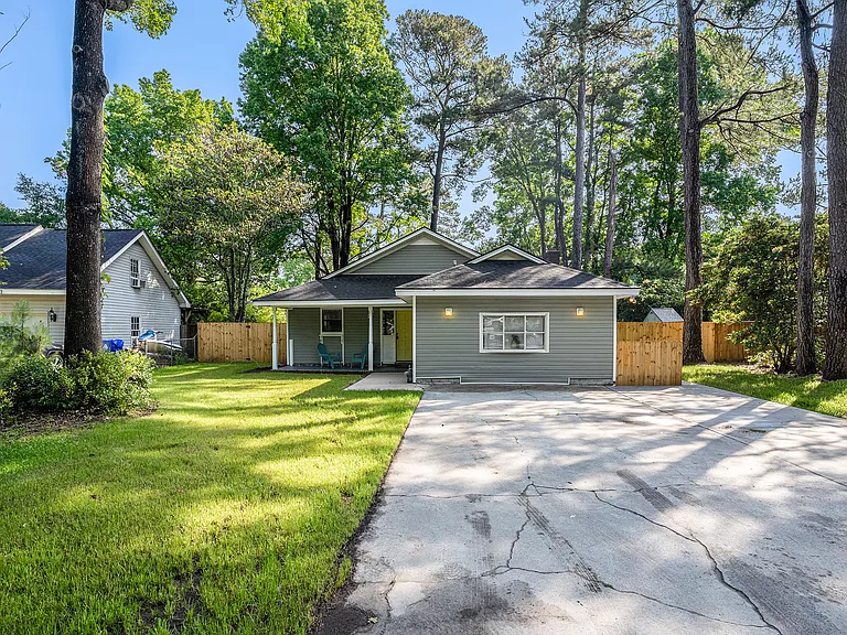 2950 Ashley River Rd #B — Photo 20