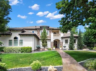 926 W Sherason Dr, Eagle, ID 83616