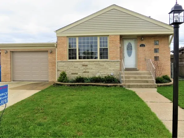 4113 W 81st Pl, Chicago, IL 60652