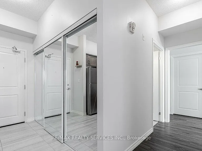 630 Sauve St #510 — Photo 10