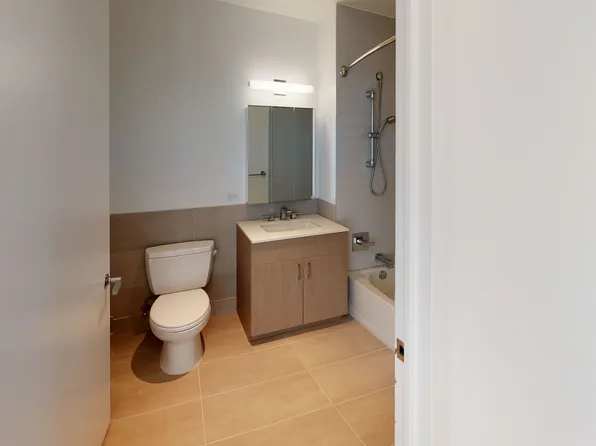 61-55 Junction Boulevard image 9 of 16