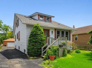 173 S Villa Ave, Elmhurst, IL 60126