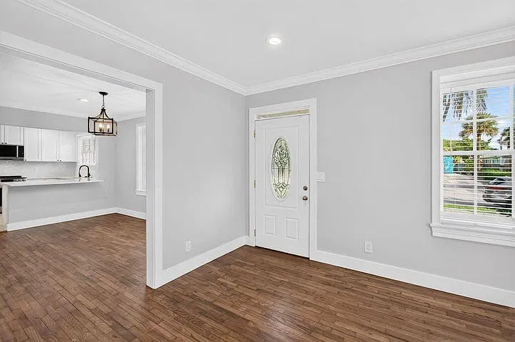 4 bed, 1536 sqft, $3,450 — Photo 1