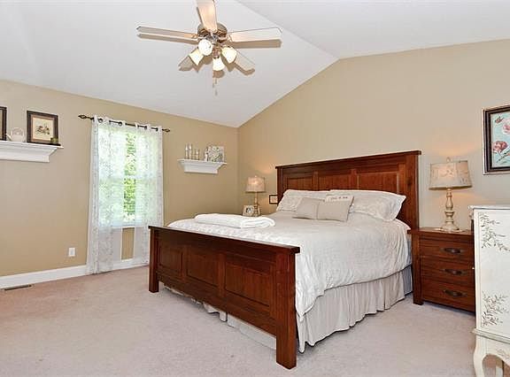 5th image of 9791 Cedar Dr