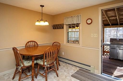 4th image of 22 Jasons Ln