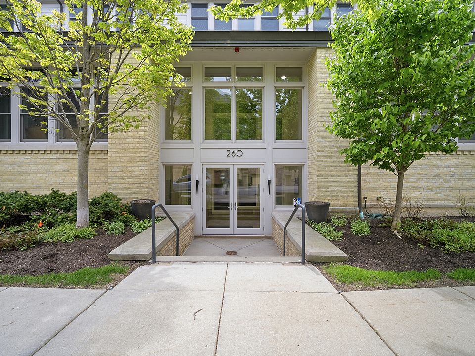 1st image of 260 Whistler Rd #2B-C