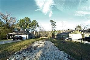1st image of 13 Sunny Hill Dr