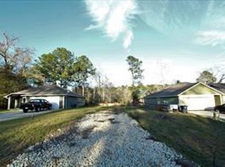 13 Sunny Hill Dr, Huntsville, TX 77340