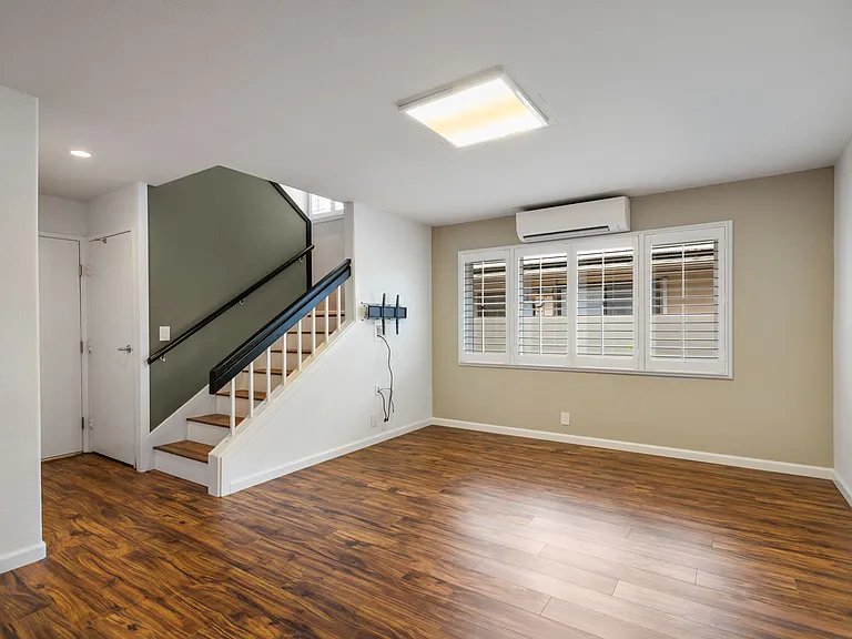 94-1007 Akaku St — Photo 13