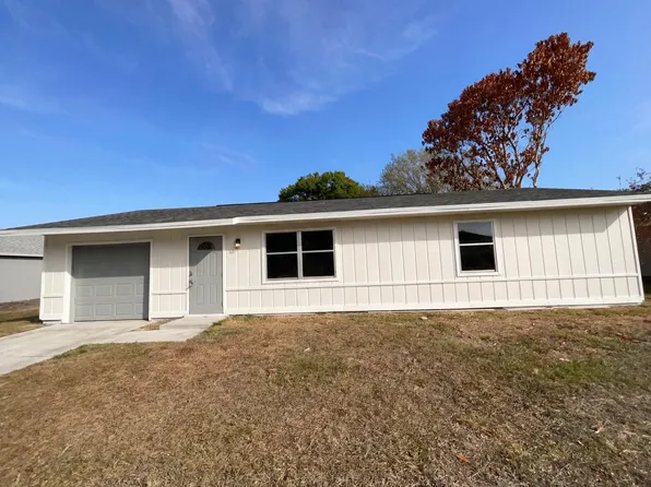 2079 SW Kimberly Avenue, Port St Lucie, FL 34953