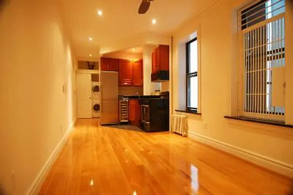 Rented by Centennial Properties NY | media 7