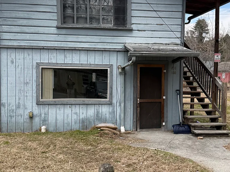 199 Bryson St #199 — Photo 1