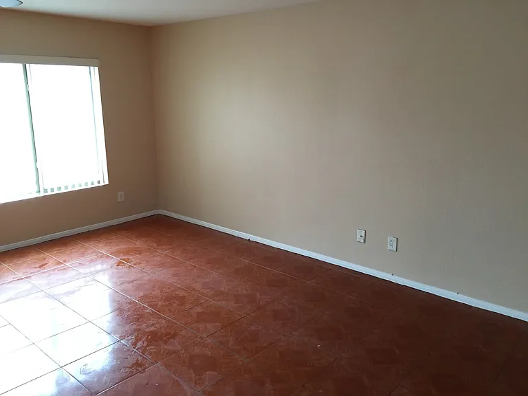 6543 Coffeeville Creek Dr — Photo 5