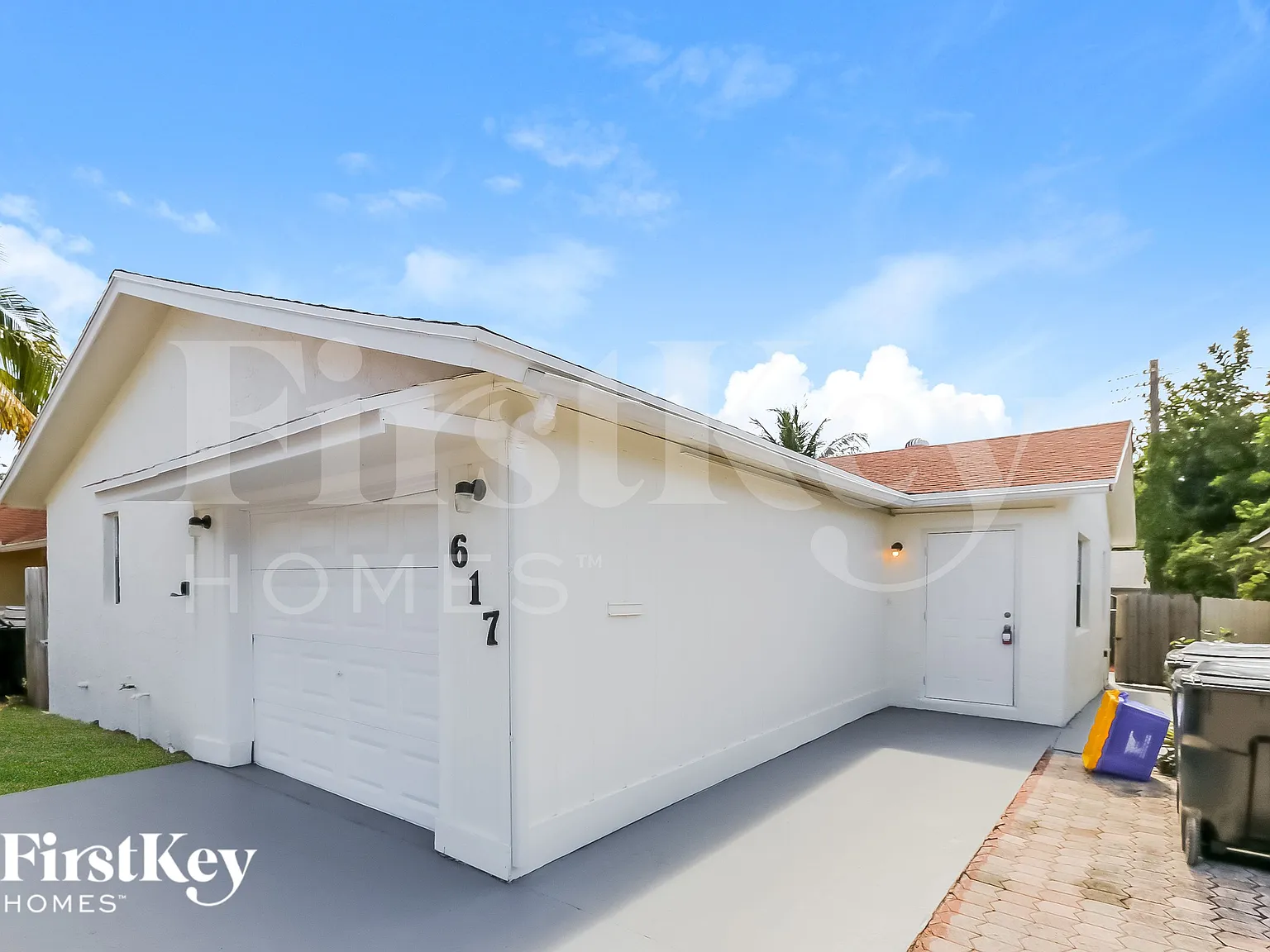 2 bed, 2.0 bath, 1144 sqft, $2,265 — Photo 2